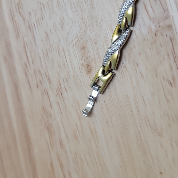 Snake Print Textured Design Bracelet Magnetic Dot Decoration Titanium Steel 8" - Picture 7 of 10